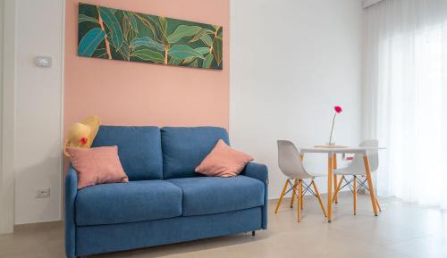 One-Bedroom Apartment with Garden View