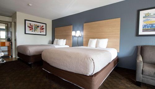 Standard Queen Room with Two Queen Beds - Non-Smoking