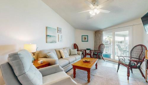 One Bedroom Apartment