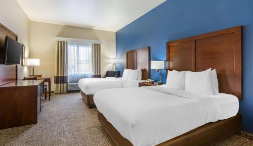 Queen Room with Two Queen Beds - Non-Smoking