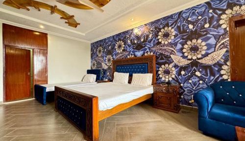 Deluxe Family Suite
