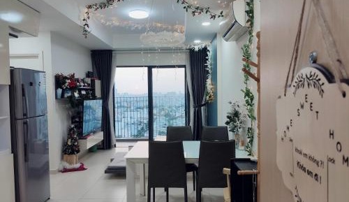 One-Bedroom Apartment with Balcony and City View