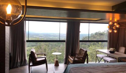 King Room with Mountain View