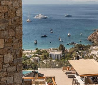 Deluxe Double Room with Balcony and Sea View