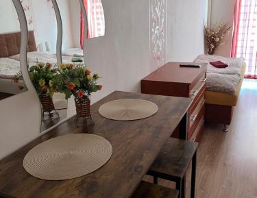 Studio with Air Conditioning (4 Adults) 