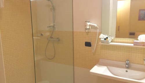 Classic Single Room