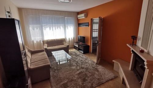 Two-Bedroom Apartment with Garden View