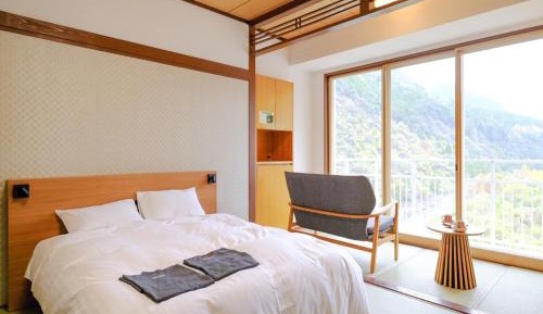Double Room Mountain Side