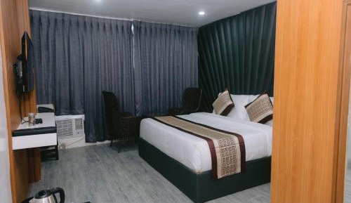 Superior King Room
