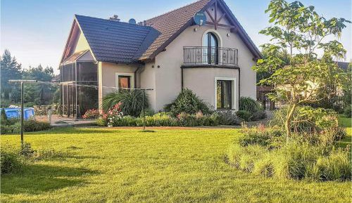 Four-Bedroom Holiday Home