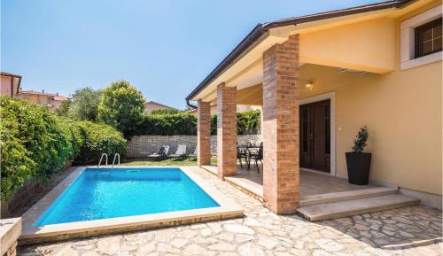 Two-Bedroom Holiday Home