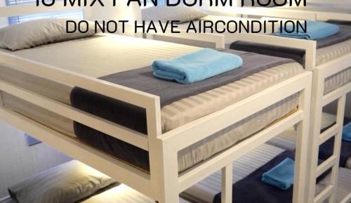 Bed in 10-Bed Mixed Dormitory Room