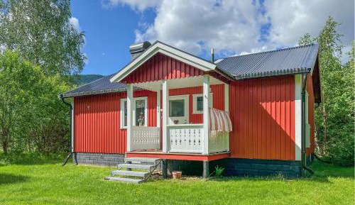 Four-Bedroom Holiday Home