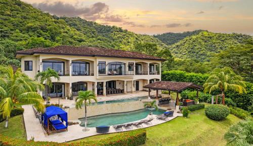 Villa with Sea View
