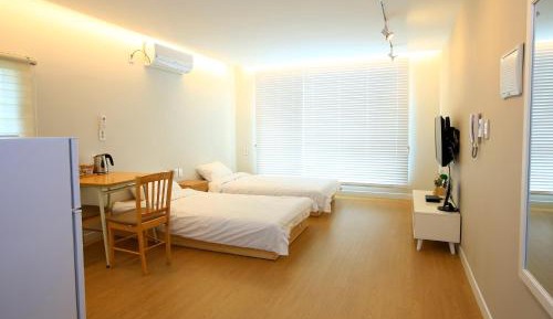 Double Room with Balcony and Sea View