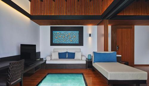 Overwater Villa, 1 King Bed