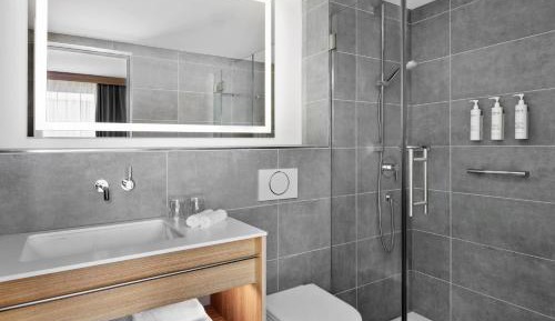 Premium Twin Room with City View