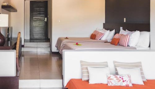 Standard Twin Room with Garden View