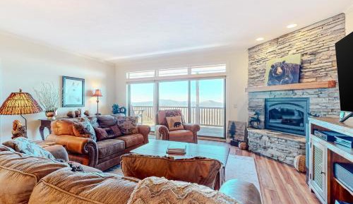Two Bedroom Apartment 