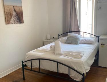 Deluxe Double Room with Shower