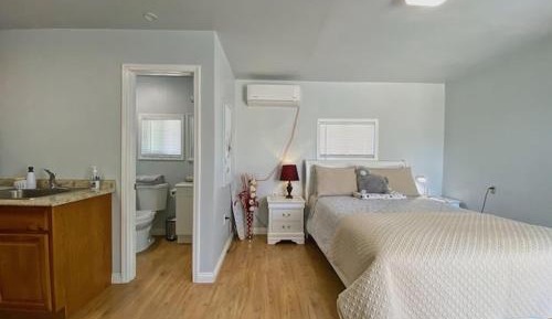 One-Bedroom House
