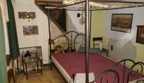 Double Room with Shared Bathroom