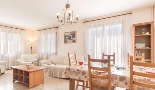 Apartment (8 Adults)