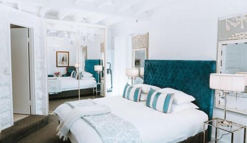 Victorian Suite