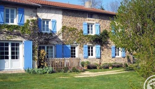 Holiday Home (10 Adults)