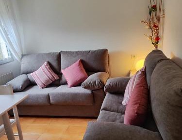 Three-Bedroom Apartment with Mountain View