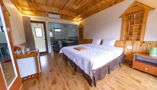 Double Room with Pool View