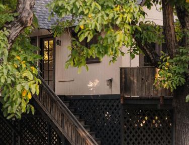 Historic Bungalow - Double Double