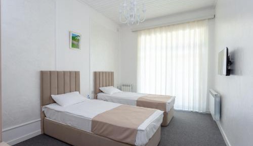 Quadruple Room with Mountain View