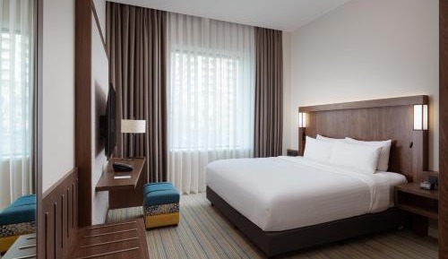 King Room with Garden View