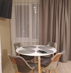King Studio with Sofa Bed