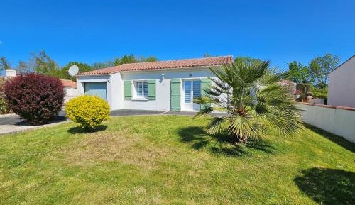 Holiday Home (4 Adults)