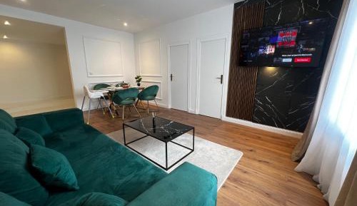 Studio Apartment