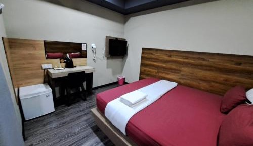 Standard King Room