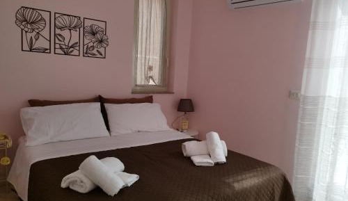 Double or Twin Room with Terrace
