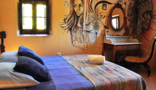 Double Room with Shared Bathroom