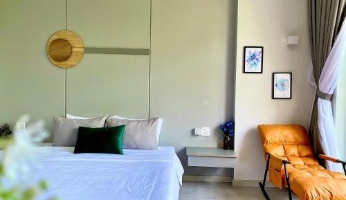 Queen Room with Balcony