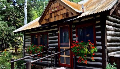 One-Bedroom Cottage