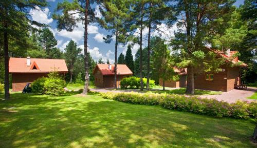 Chalet (6 Adults)