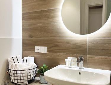 Large Double Room