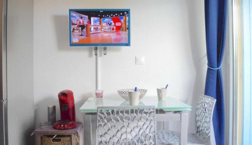 Apartment (2 Adults)