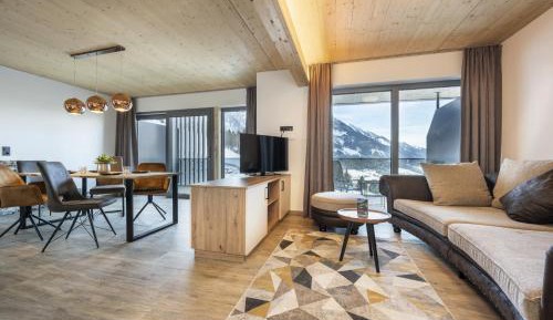 5 Bed Superior Studio Panorama