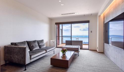 King Suite with Spa Bath