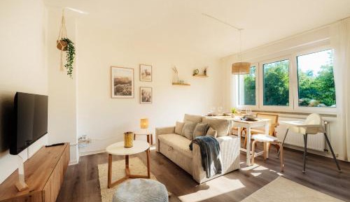 Apartment with Garden View