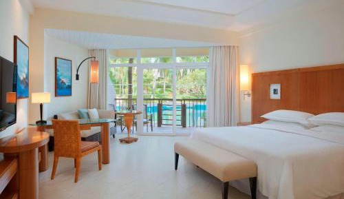 Grand Deluxe King Room with Balcony and Direct Pool Access