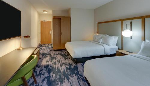 Double Queen Room
